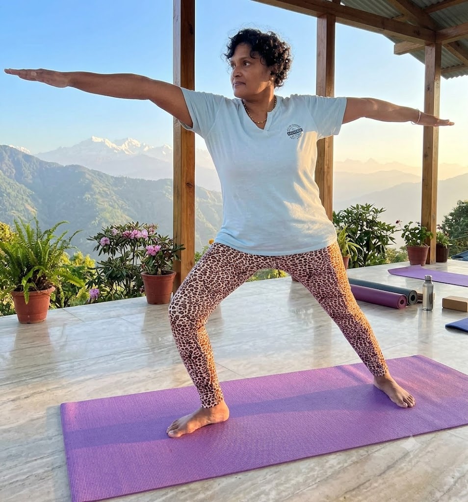 Veerabhadrasana I pose